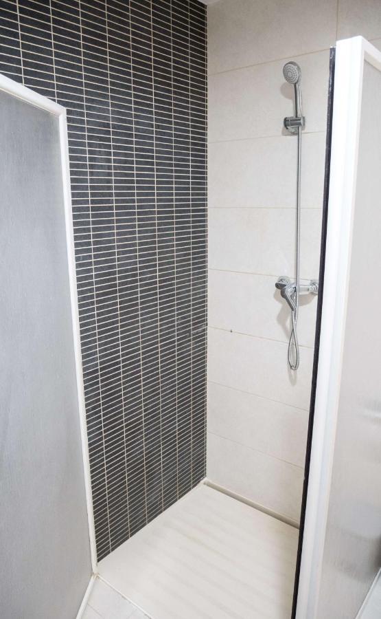 Mestre Tornabell 11 Bas Exterior foto